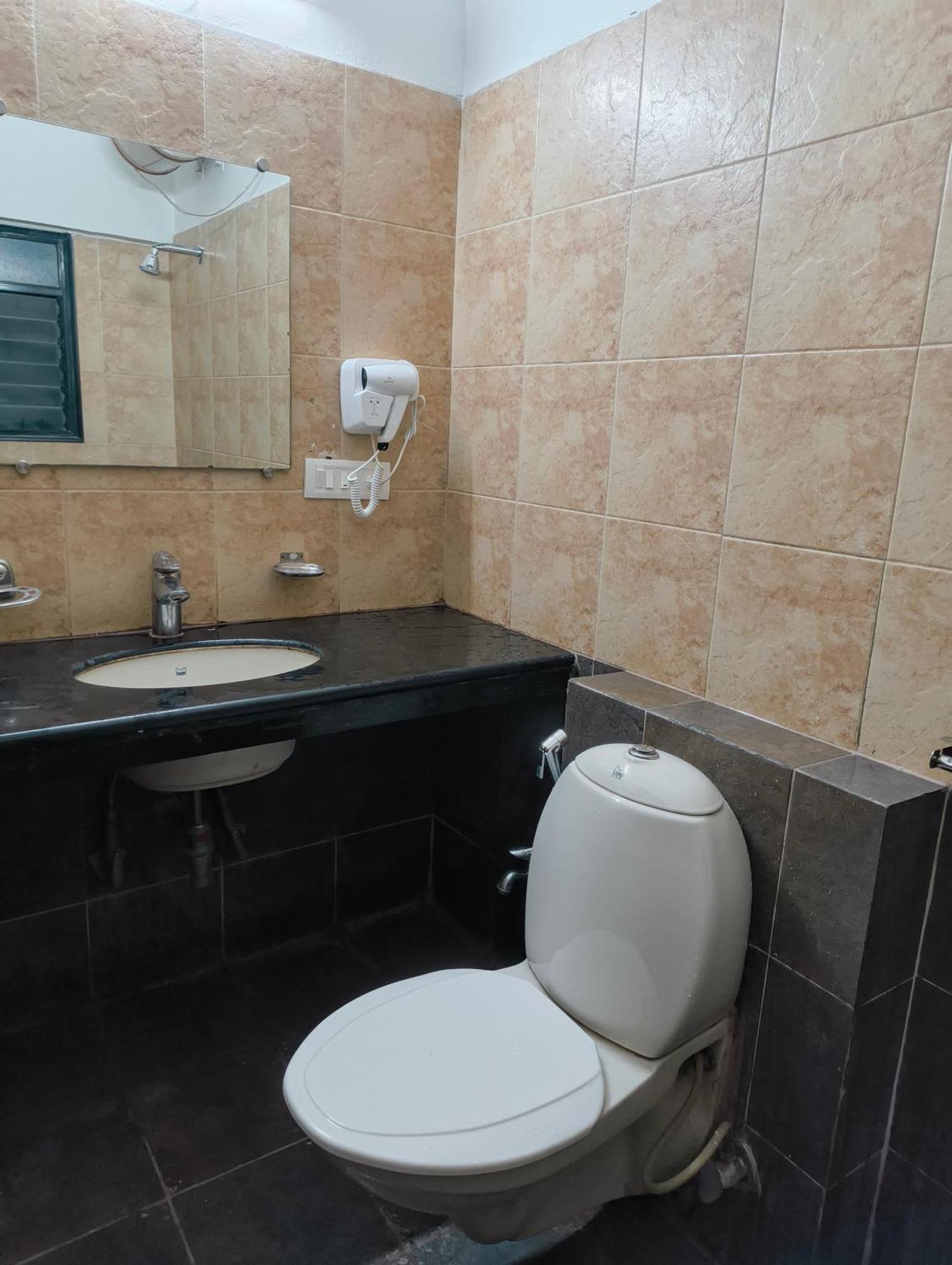 Hoshtel99 - Lux - Stay, Cowork And Cafe - Luxurious Bungalow Pune Extérieur photo